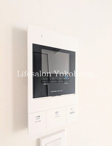 �y���̑��ݔ��z�@