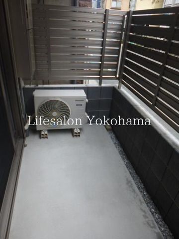 �y�o���R�j�[�z�@