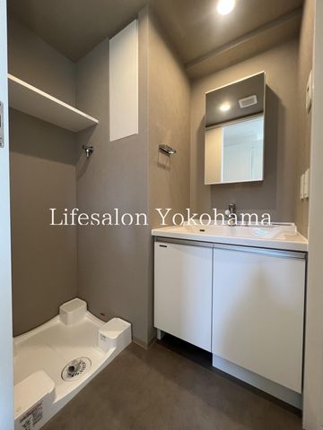 �y���ʏ��z�@