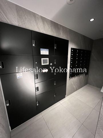 �y���̑��z�@�G���g�����X