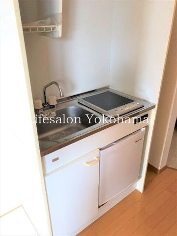 �y�L�b�`���z�@