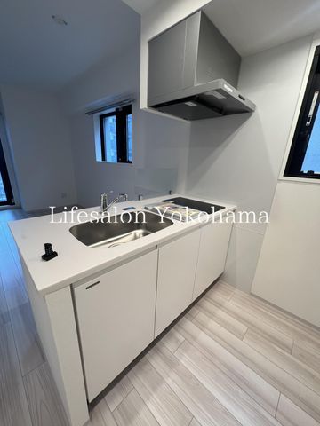 �y�L�b�`���z�@