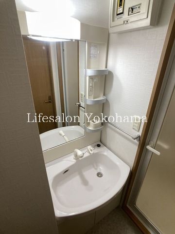 �y���ʏ��z�@