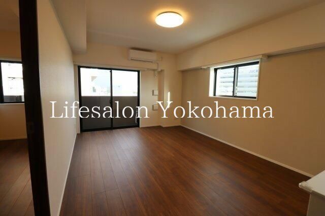 �y���̑��ݔ��z�@