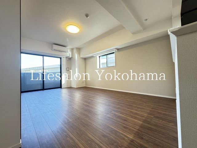 �y���̑������E�X�y�[�X�z�@