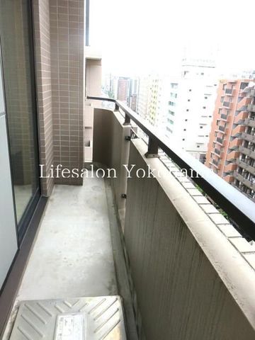 �y�o���R�j�[�z�@