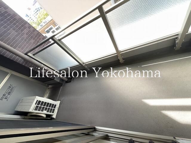 �y�o���R�j�[�z�@