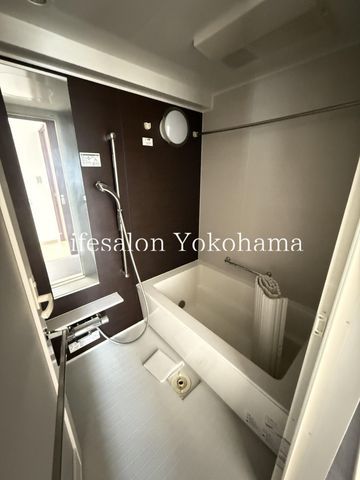 �y�o�X�z�@�o���R�j�[