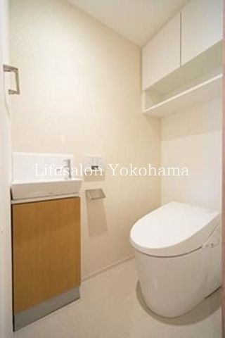 �y�g�C���z�@