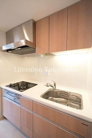 �y�L�b�`���z�@