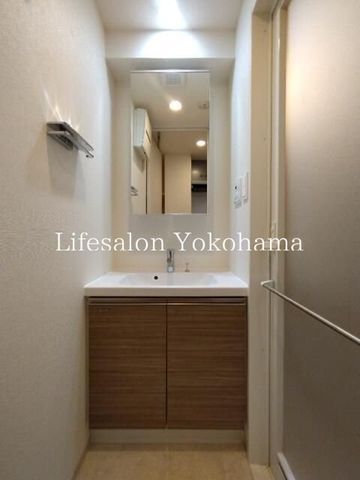 �y���ʏ��z�@