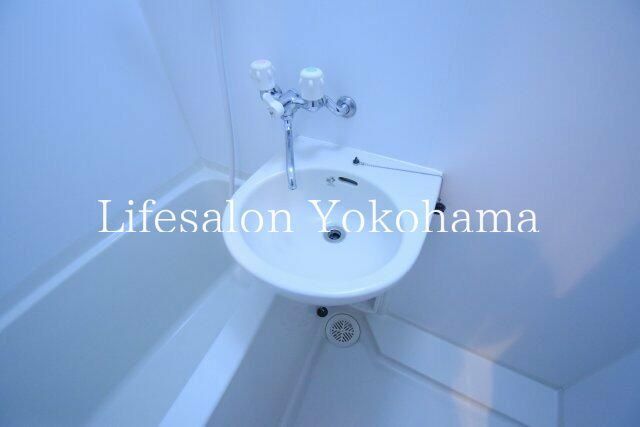 �y���ʏ��z�@