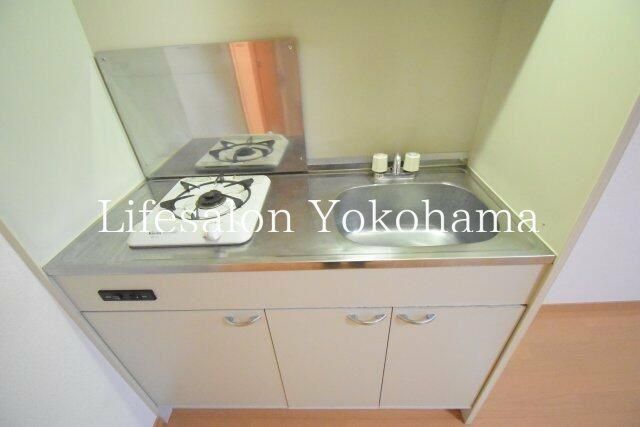 �y�L�b�`���z�@