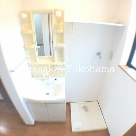 �y���ʏ��z�@