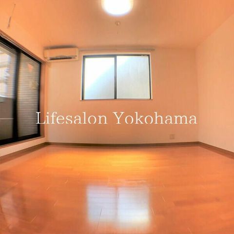 �y���̑������E�X�y�[�X�z�@