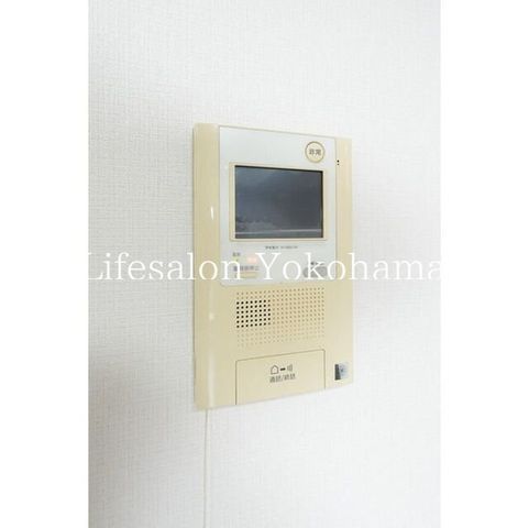 �y���̑��ݔ��z�@