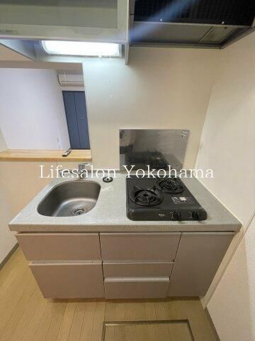 �y�L�b�`���z�@