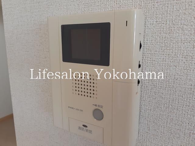 �y���̑��ݔ��z�@