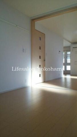 �y���̑������E�X�y�[�X�z�@