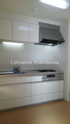 �y�L�b�`���z�@