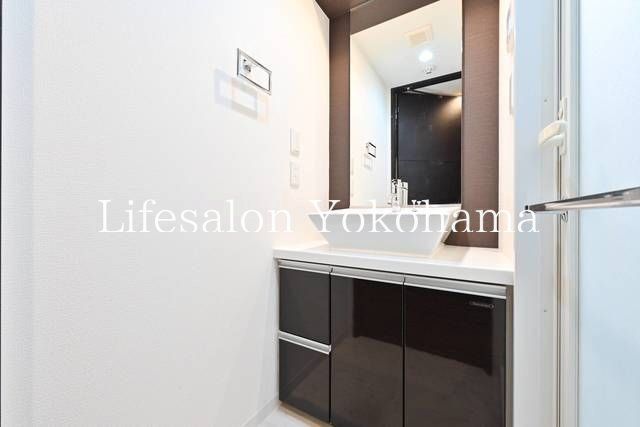 �y���ʏ��z�@