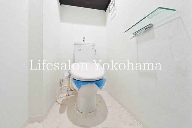 �y�g�C���z�@