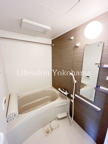 yoXz@