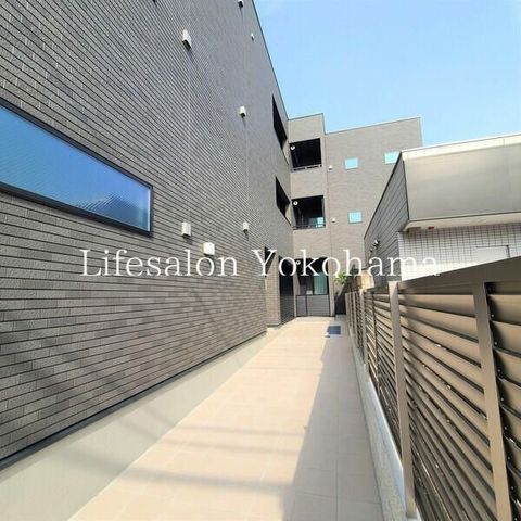 y̑ݔz@