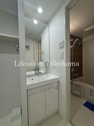 �y���ʏ��z�@