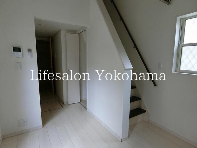 �y���̑������E�X�y�[�X�z�@