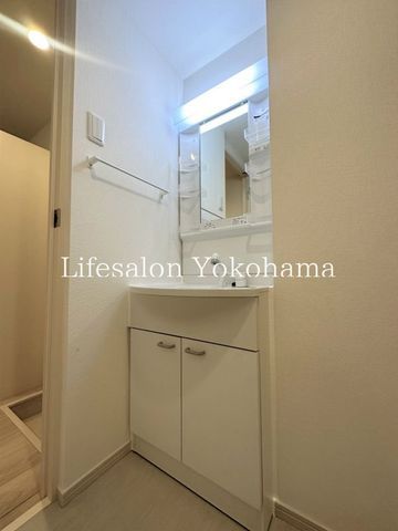 �y���ʏ��z�@