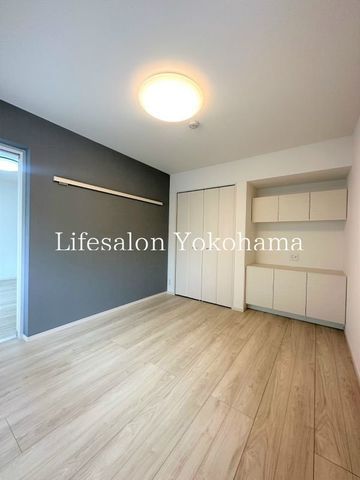 �y���̑������E�X�y�[�X�z�@