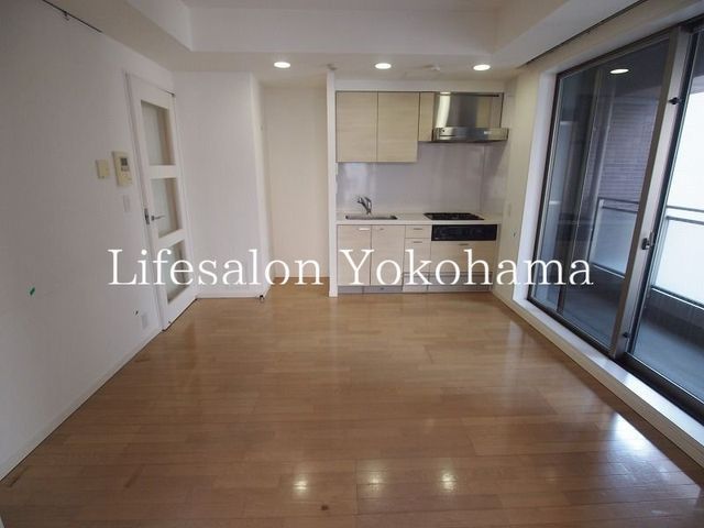 �y�o���R�j�[�z�@