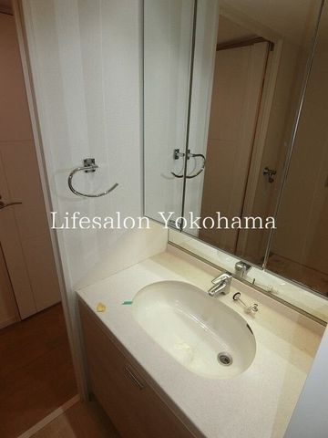 �y���ʏ��z�@