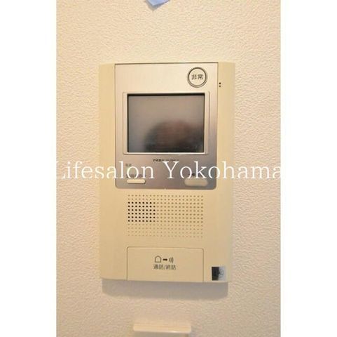 �y���̑��ݔ��z�@