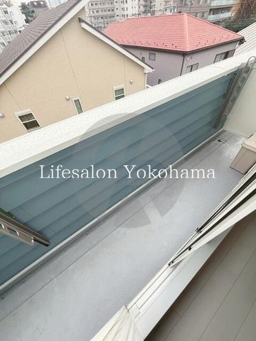 �y�o���R�j�[�z�@