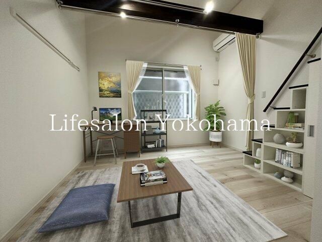 �y���ԁE���r���O�z�@