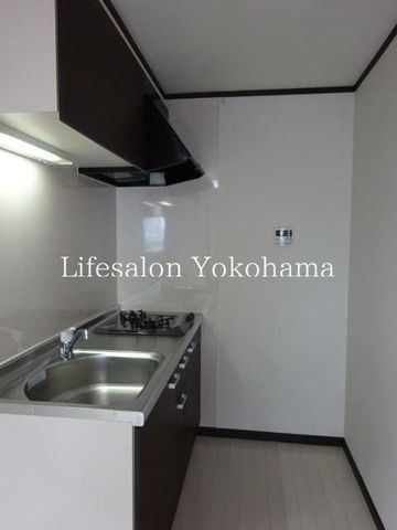 �y�L�b�`���z�@