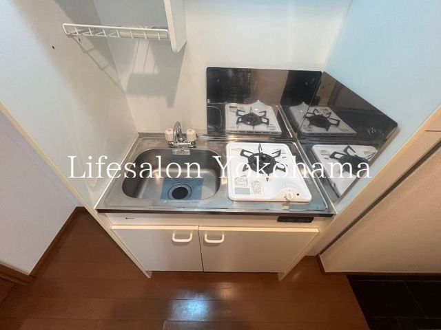 �y�L�b�`���z�@