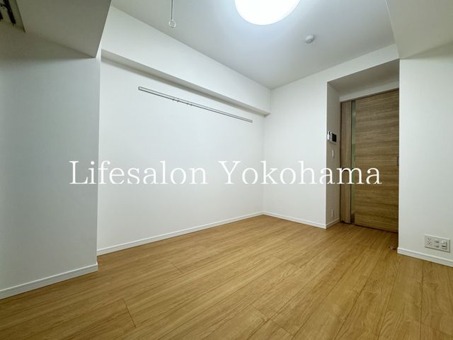 �y���ԁE���r���O�z�@���r���O/����