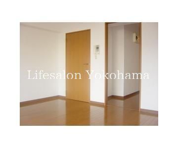 �y���̑������E�X�y�[�X�z�@