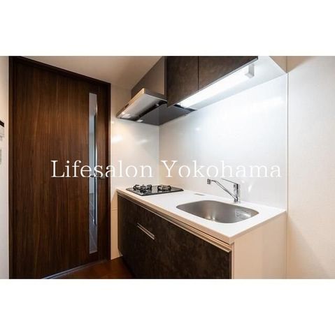 �y�L�b�`���z�@