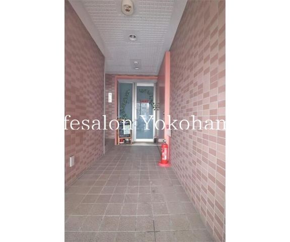 �y�G���g�����X�z�@