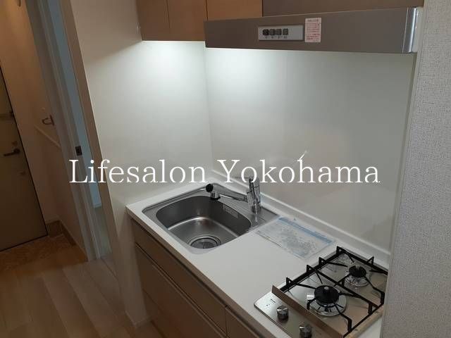 �y�L�b�`���z�@