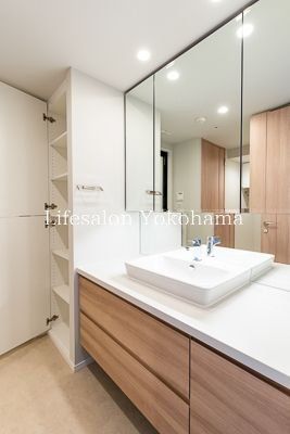 �y���ʏ��z�@