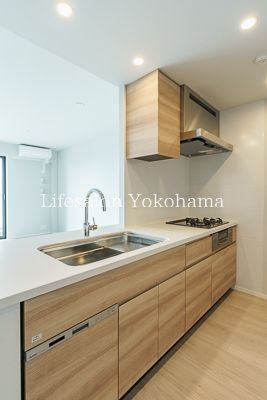 �y�L�b�`���z�@