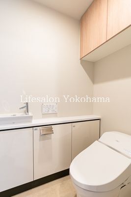 �y�g�C���z�@