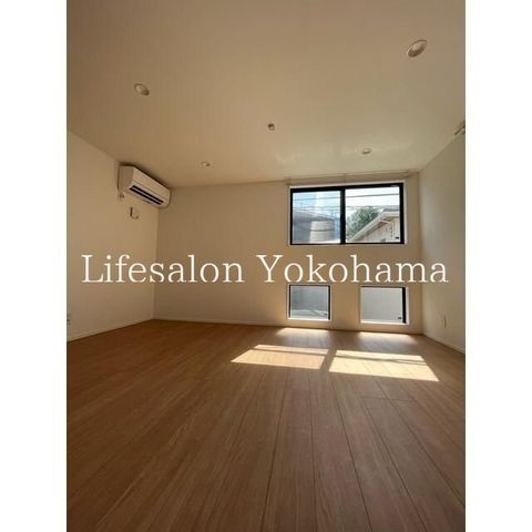 �y���̑��ݔ��z�@