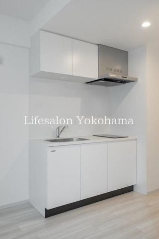 yLb`z@