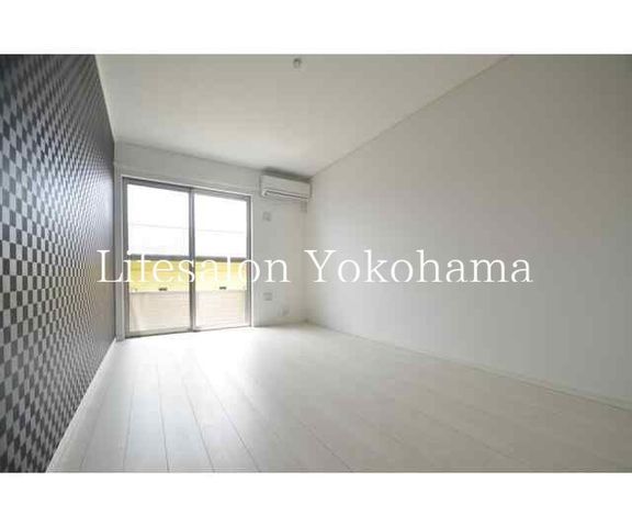 �y���̑��ݔ��z�@